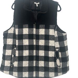 Maurices Black and White Plaid Vest